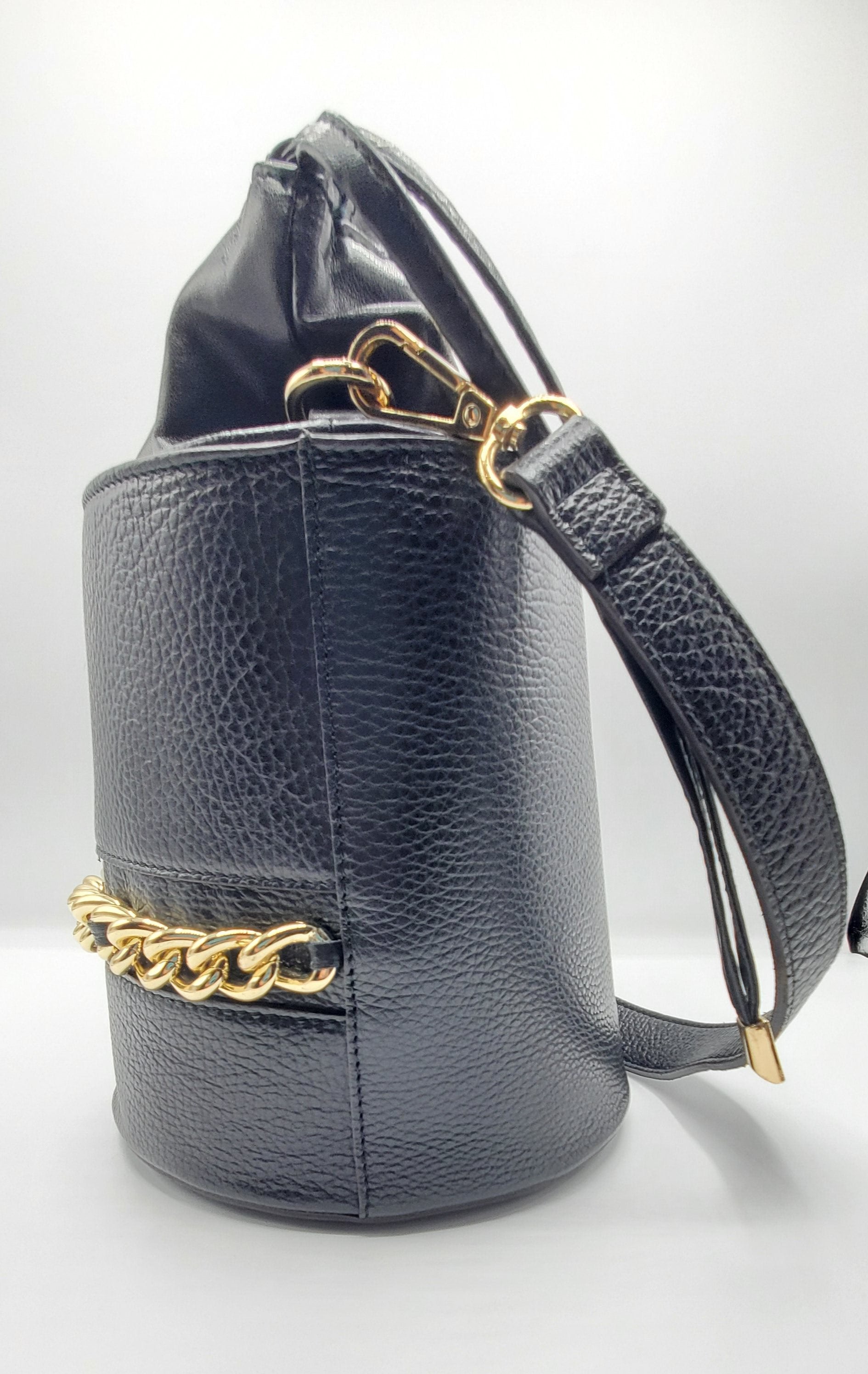 Women's Black Leather Bucket Bag