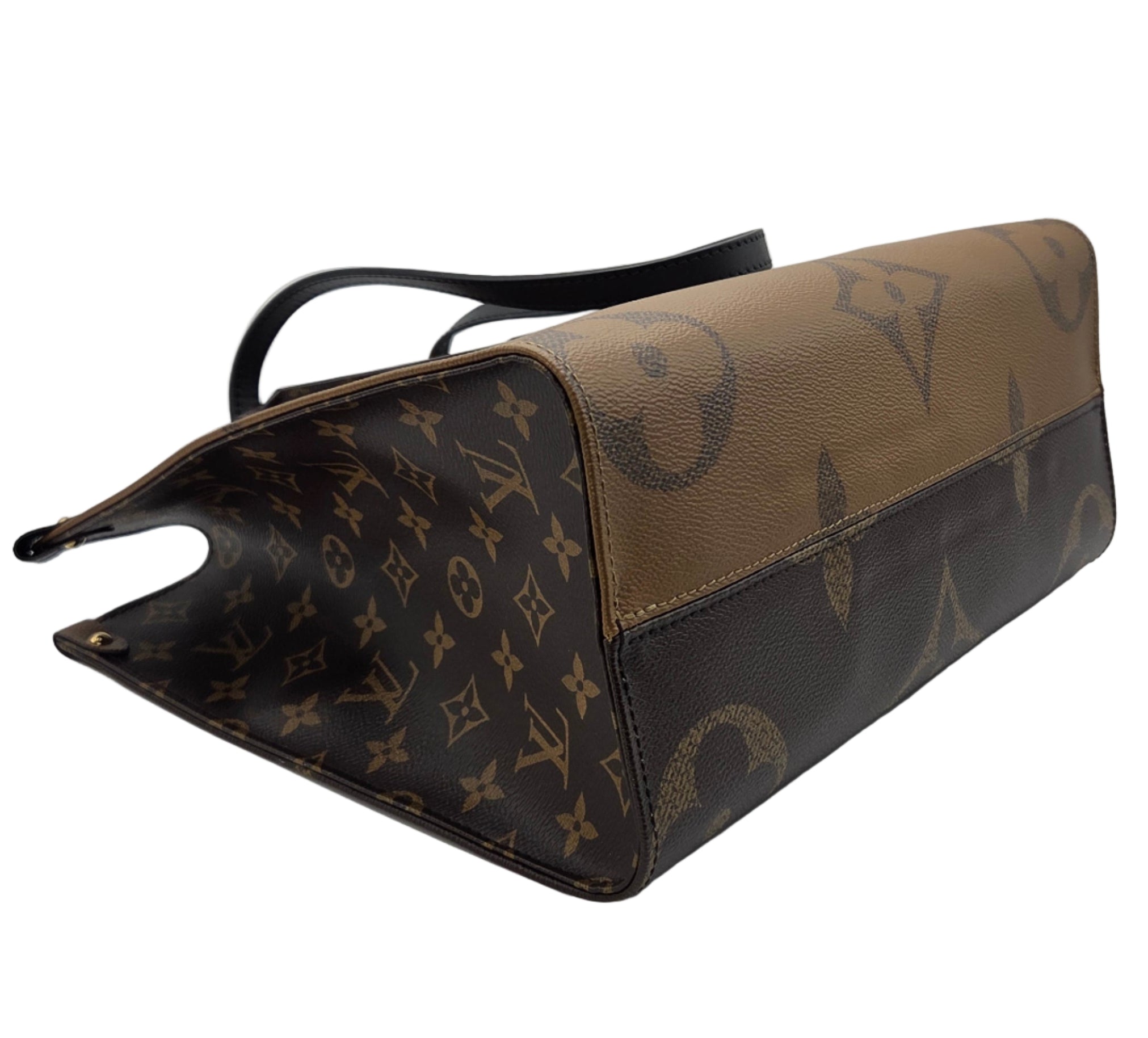 Women's On the Go MM Reverse Monogram