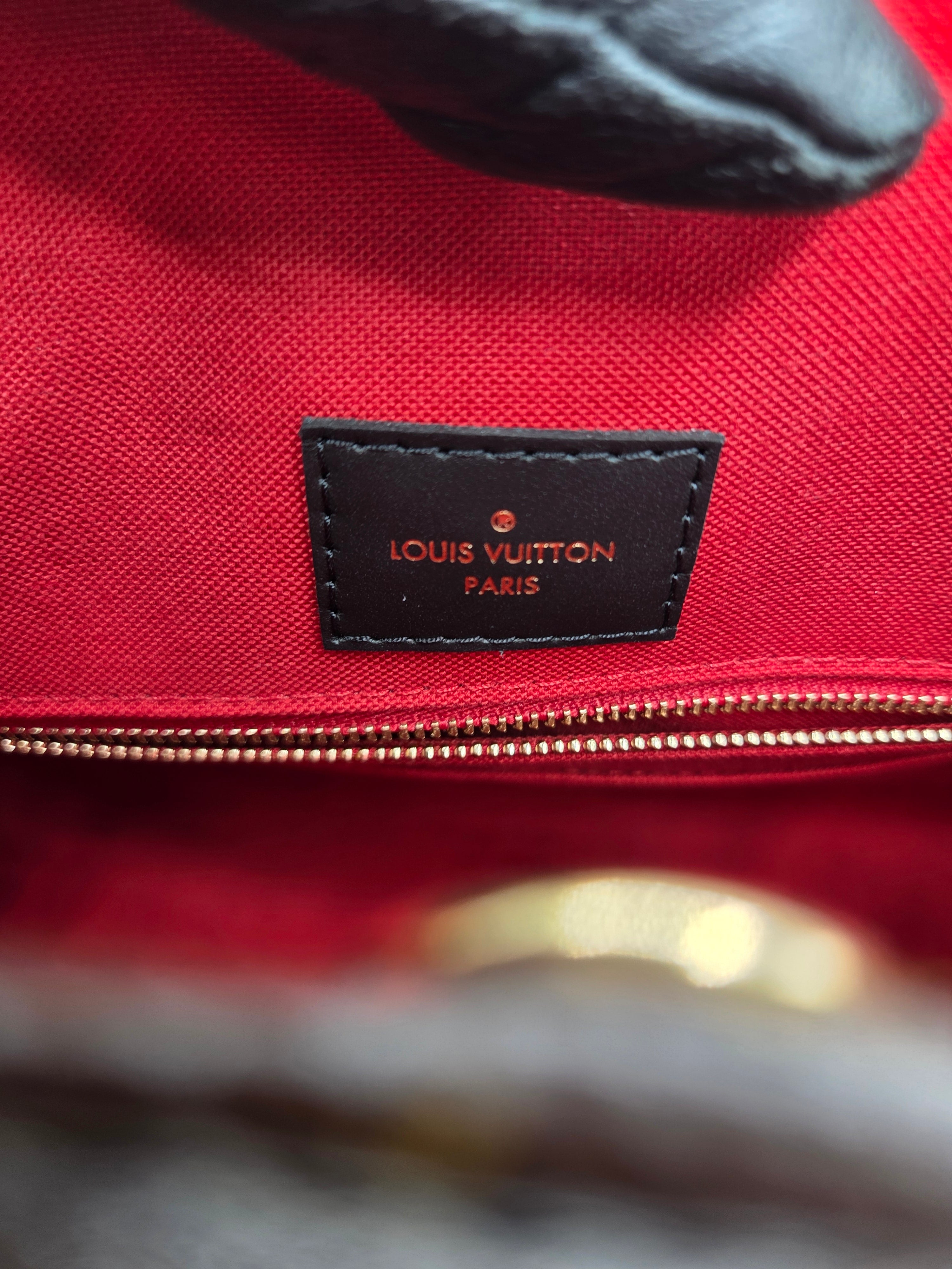 Women's On the Go MM Reverse Monogram