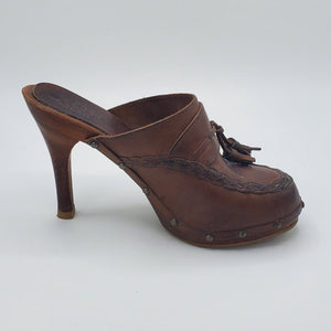 Women's Swedish leather slide on pumps with wooden heel