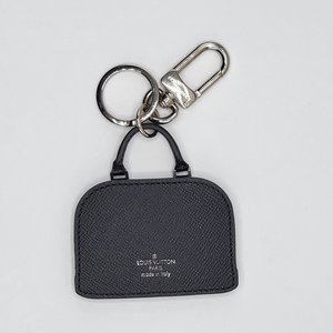 Louis Vuitton Monogram Multicolor Key Pouch - White Keychains